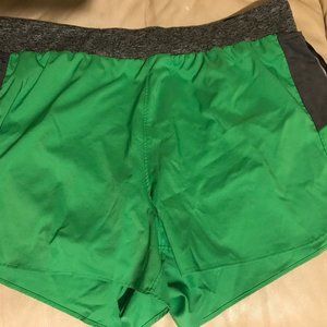 Rabbit fkt 3 inches running shorts XL (like new)